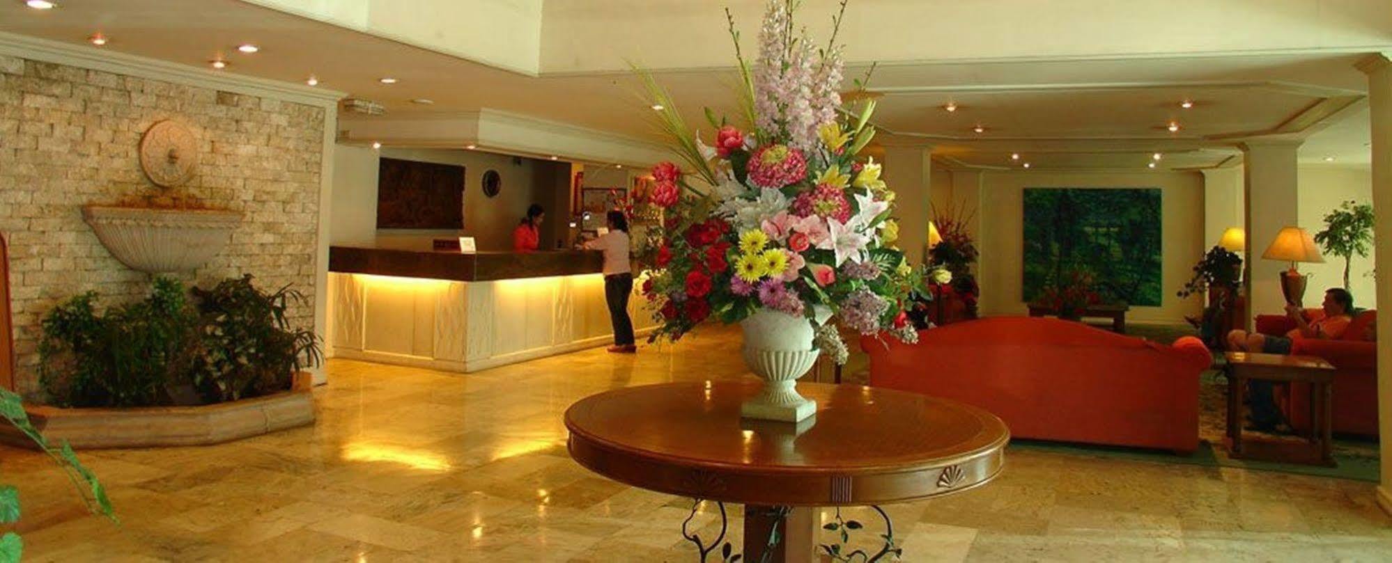 De Luxe Hotel Καγκαγιάν Ντε Όρο Εξωτερικό φωτογραφία
